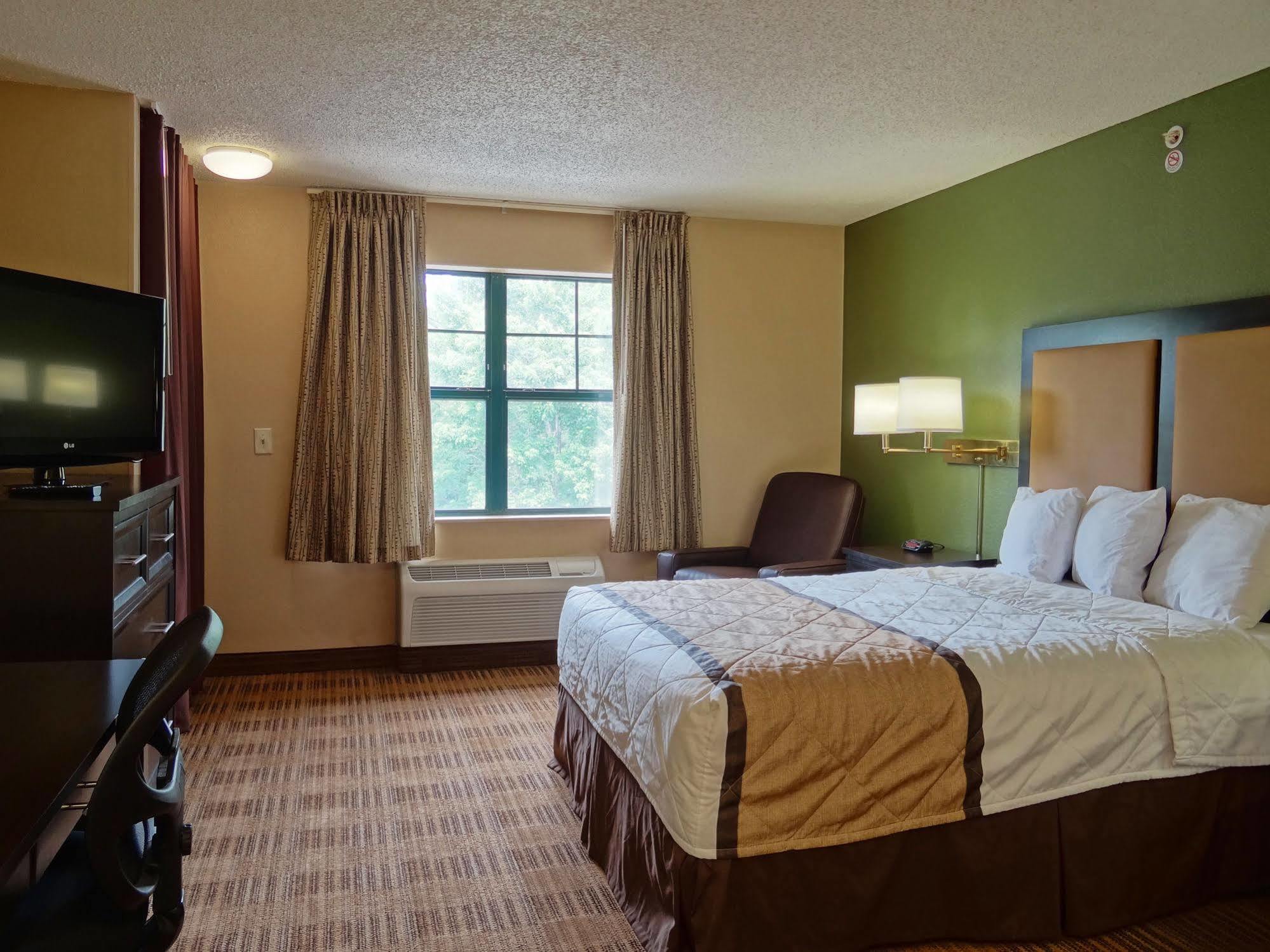Extended Stay America Suites - Raleigh - Cary - Regency Parkway North Exteriér fotografie